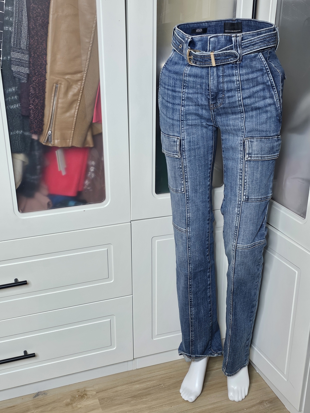 White House Black Market Blue High-Rise Belted Straight-Leg Jeans